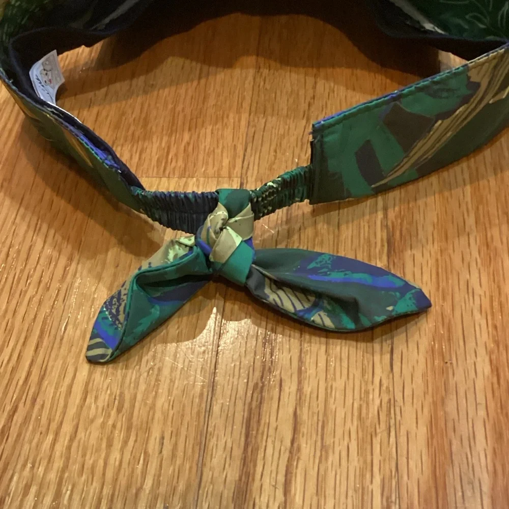 Tropical Print Visor - Picture 3 of 3